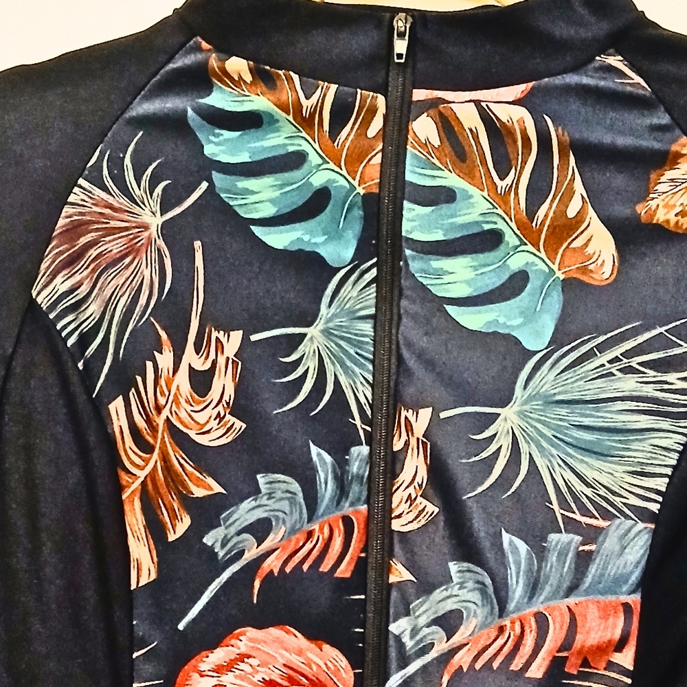 TONIGHT LAST CHANCE! 2 Piece Modest Swimsuit - Top and Pants Size M / L - Picture 7 of 12